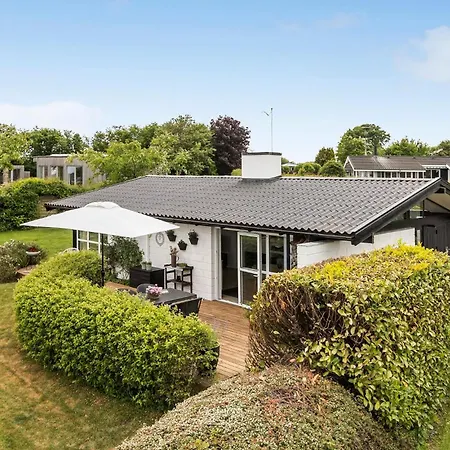 Awesome In Sydals With Wifi Holiday home Klinting
